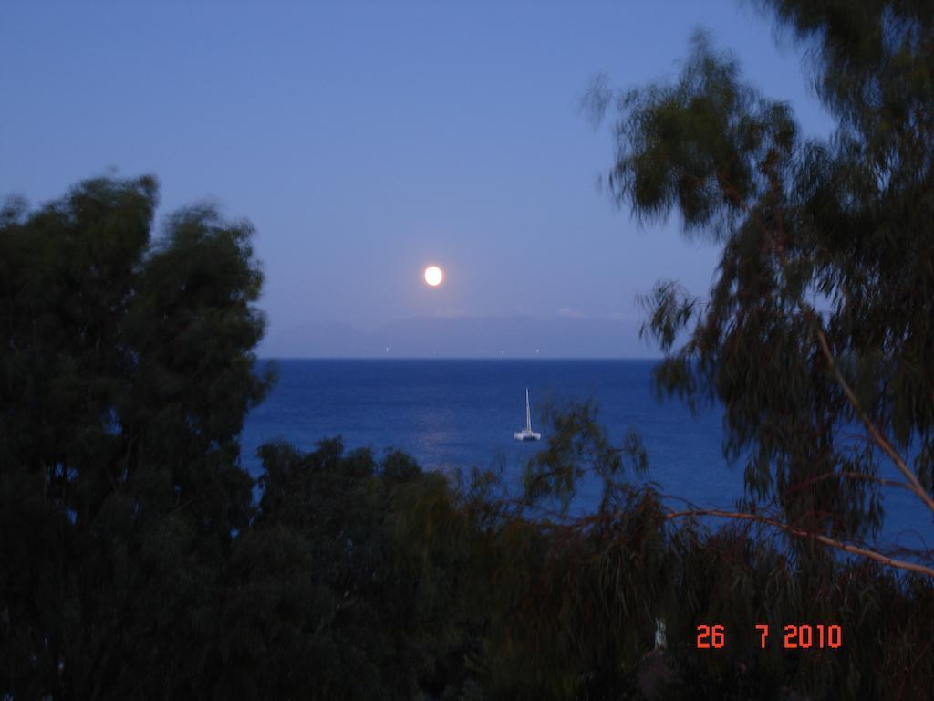 Pansion Koroni Hotel Exterior foto